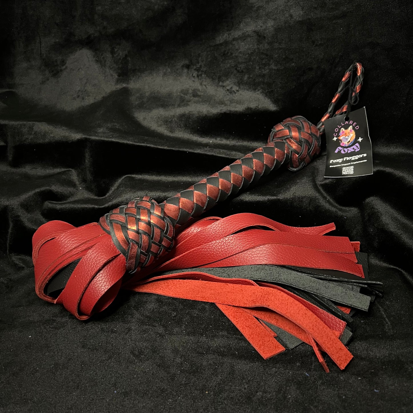 Medium Red Floater and Black Grunge Cowhide Leather Flogger